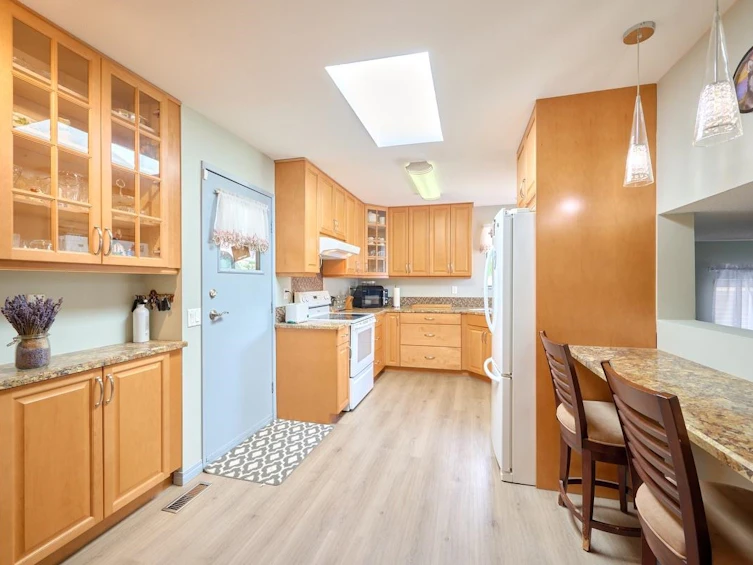 22675 Kendrick Loop, Maple Ridge, BC, V2X 8Y9 - 10
