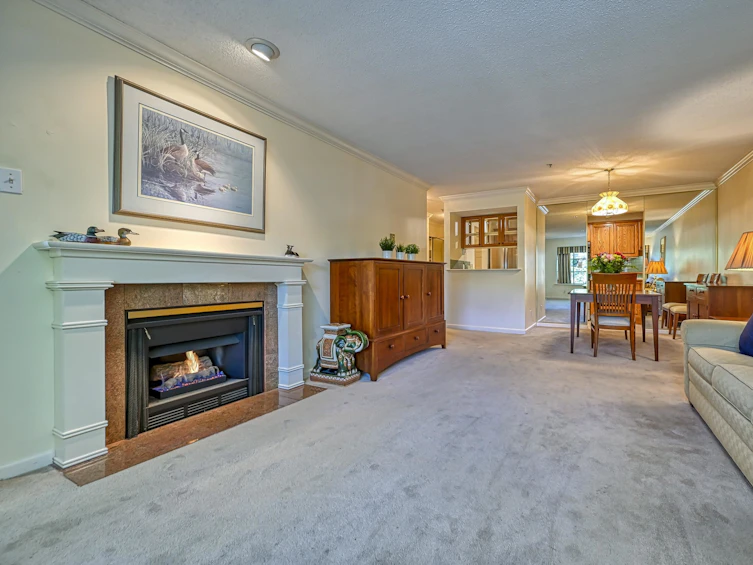 202-3788 West 8th Avenue, Vancouver, BC, V6R 1Z3 - 7