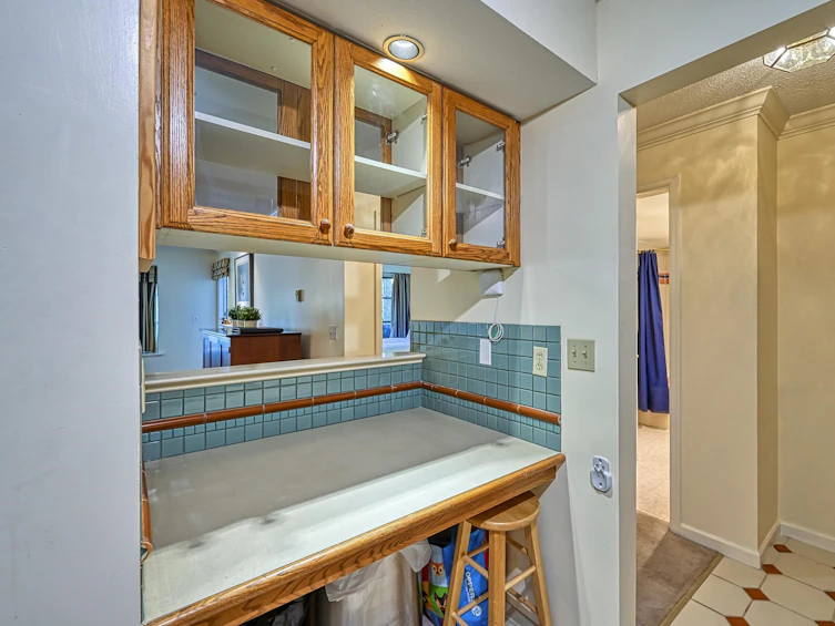 202-3788 West 8th Avenue, Vancouver, BC, V6R 1Z3 - 16