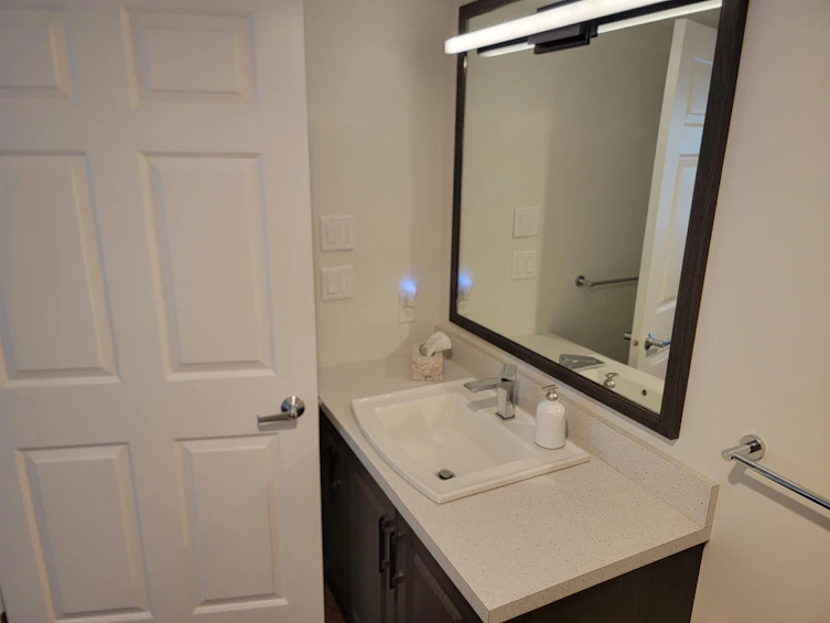 202-3788 West 8th Avenue, Vancouver, BC, V6R 1Z3 - 30