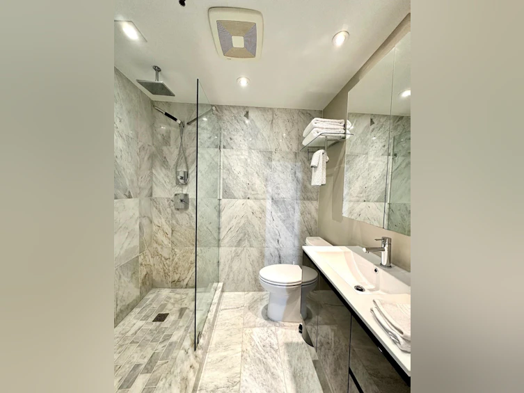 55-777 Burrard Street, Vancouver, BC, V6Z 1X6 - 14