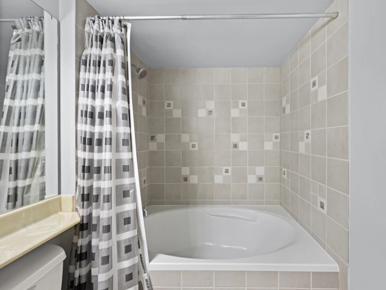 1904-1245 Quayside Drive, New Westminster, BC, V3M 6J6 - 22