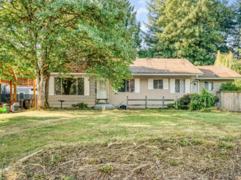 20280 50th Avenue, Langley BC V3A 3T1