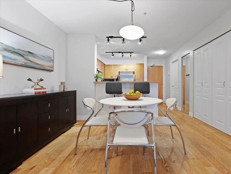 211-2181 West 12th Avenue, Vancouver, BC, V6K 4S8 - 9