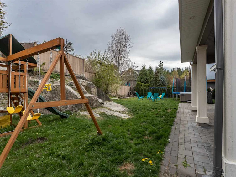 1021 Jay Crescent, Squamish, BC, V8B 0P2 - 36