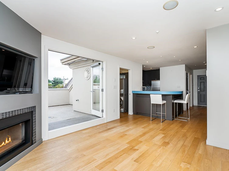 403-228 East 14th Avenue, Vancouver, BC, V5T 2M6 - 8