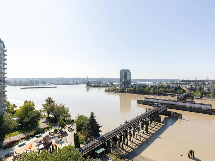 1003-8 Laguna Court, New Westminster, BC, V3M 6M6 - 2