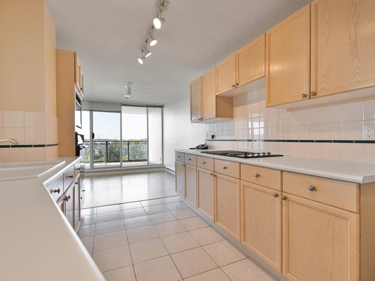 1003-8 Laguna Court, New Westminster, BC, V3M 6M6 - 12