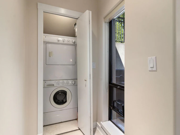 22-1863 Wesbrook Mall, Vancouver, BC, V6T 2J7 - 11