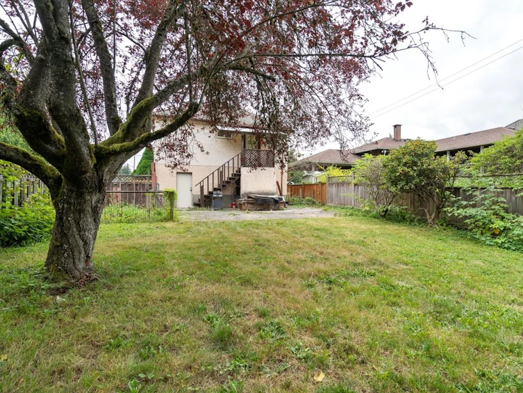 900 Lillian Street, Coquitlam, BC, V3J 5C4 - 27