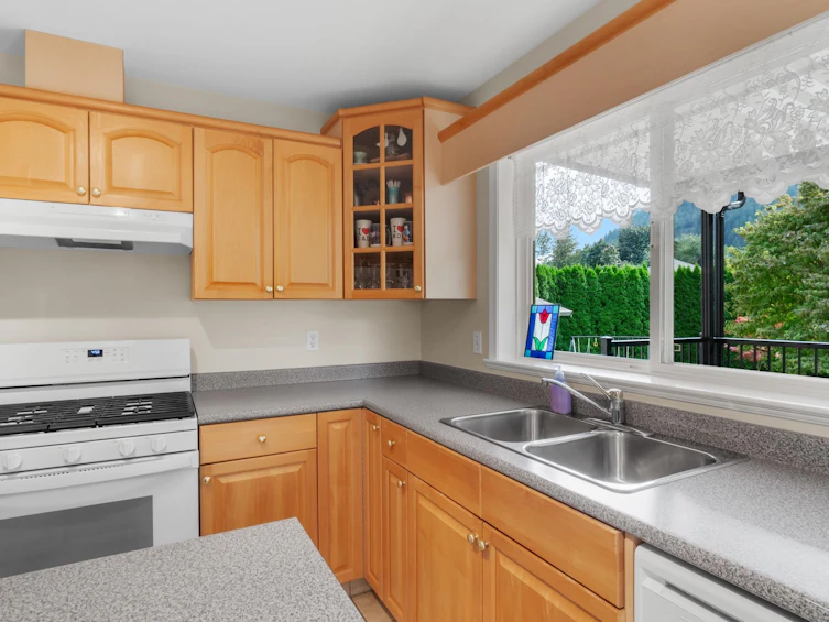 415 Juniper Place, Harrison Hot Springs, BC, V0M 1K0 - 17