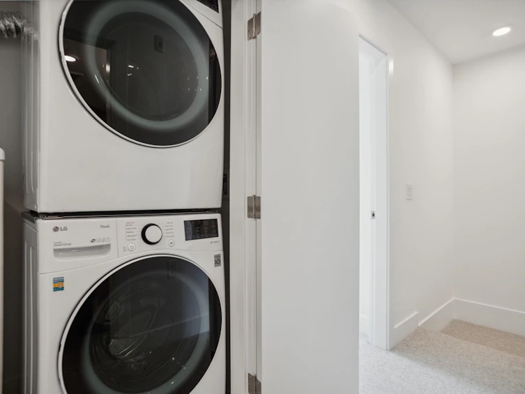 920 W 49th Avenue, Vancouver, BC, V6P 0K6 - 24
