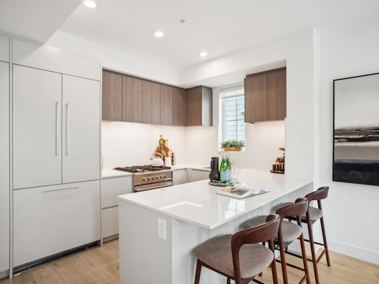 920 W 49th Avenue, Vancouver, BC, V6P 0K6 - 9