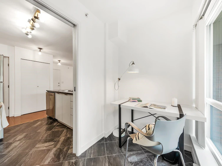 302-1082 Seymour Street, Vancouver, BC, V6B 1X9 - 13
