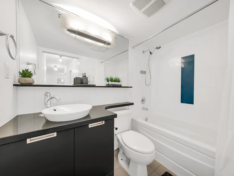 302-1082 Seymour Street, Vancouver, BC, V6B 1X9 - 21