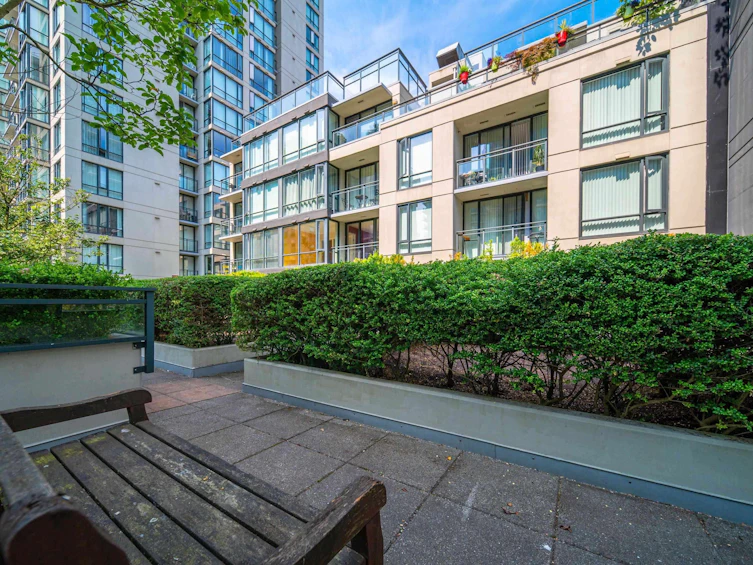 302-1082 Seymour Street, Vancouver, BC, V6B 1X9 - 30
