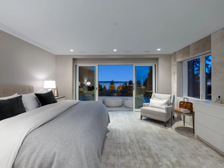 2919 Mathers Avenue, West Vancouver, BC, V7V 2J7 - 20