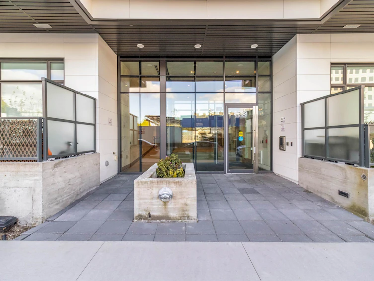 201-8888 Osler Street, Vancouver, BC, V6P 4G2 - 2