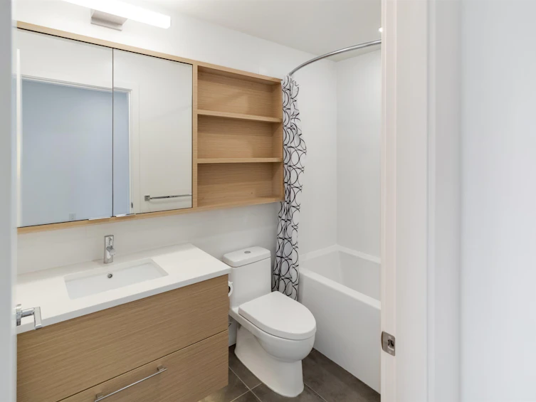 201-8888 Osler Street, Vancouver, BC, V6P 4G2 - 18