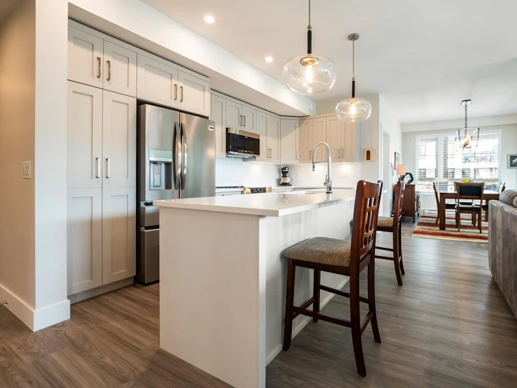 303-45745 Watson Road, Chilliwack, BC, V2R 6K3 - 4