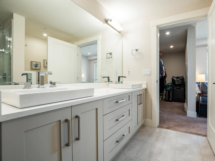 303-45745 Watson Road, Chilliwack, BC, V2R 6K3 - 22