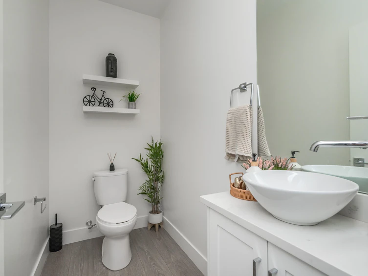 118-16433 19 Avenue, Surrey, BC, V3Z 0Z1 - 16