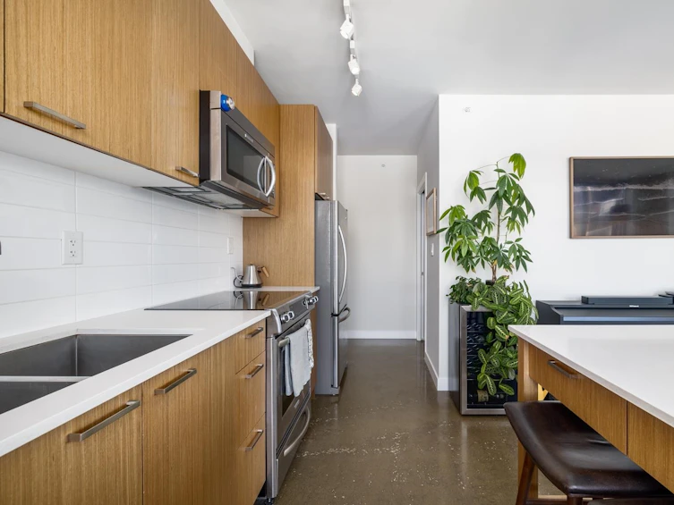 507-221 Union Street, Vancouver, BC, V6A 0B4 - 2