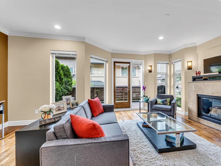 1-215 East 4th Street, North Vancouver, BC, V7L 1J1 - 4