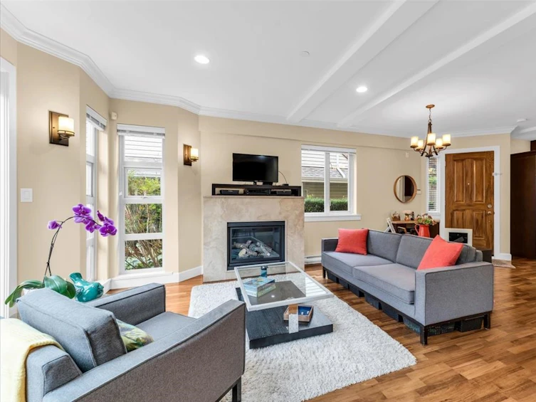 1-215 East 4th Street, North Vancouver, BC, V7L 1J1 - 8