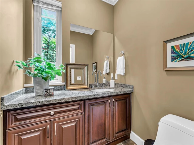 1-215 East 4th Street, North Vancouver, BC, V7L 1J1 - 21
