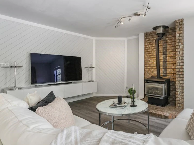 16202 Southglen Place, Surrey, BC, V4N 1T9 - 9