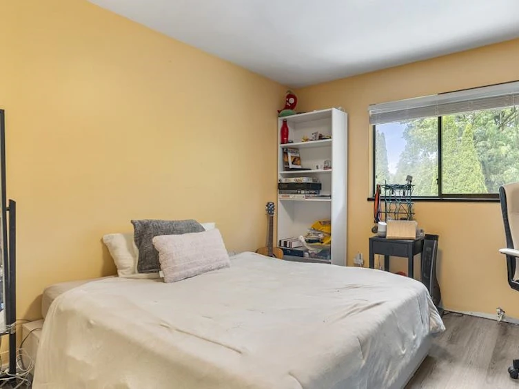 16202 Southglen Place, Surrey, BC, V4N 1T9 - 24