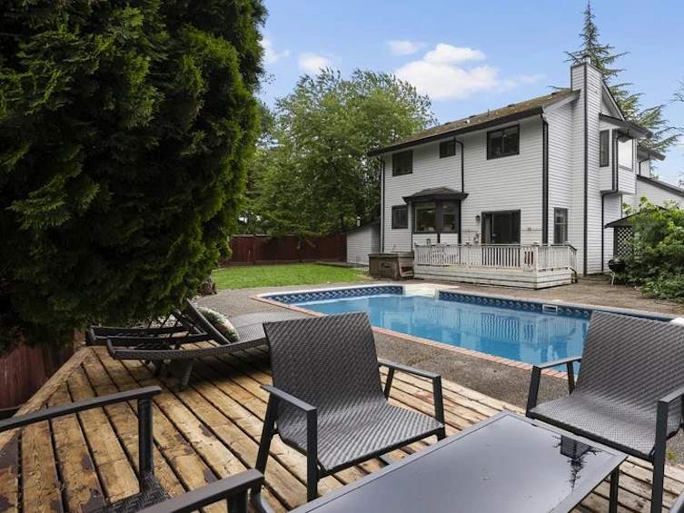 16202 Southglen Place, Surrey, BC, V4N 1T9 - 34
