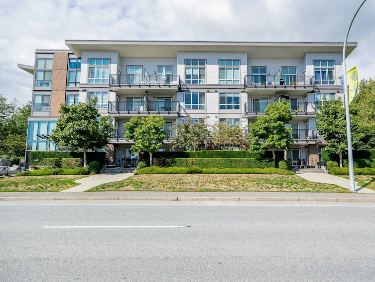 207-12039 64, Surrey, BC, V3W 0R7 - 2