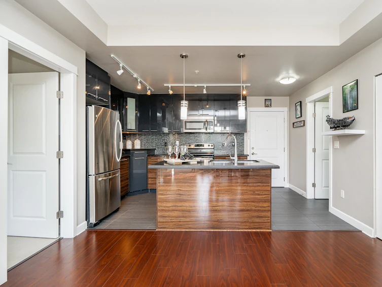 207-12039 64, Surrey, BC, V3W 0R7 - 10