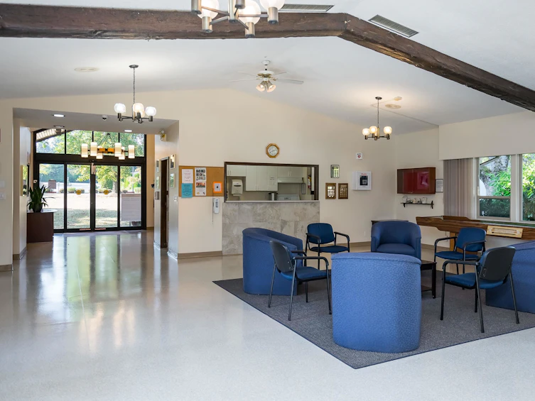 115-1840 160, Surrey, BC, V4A 4X4 - 25