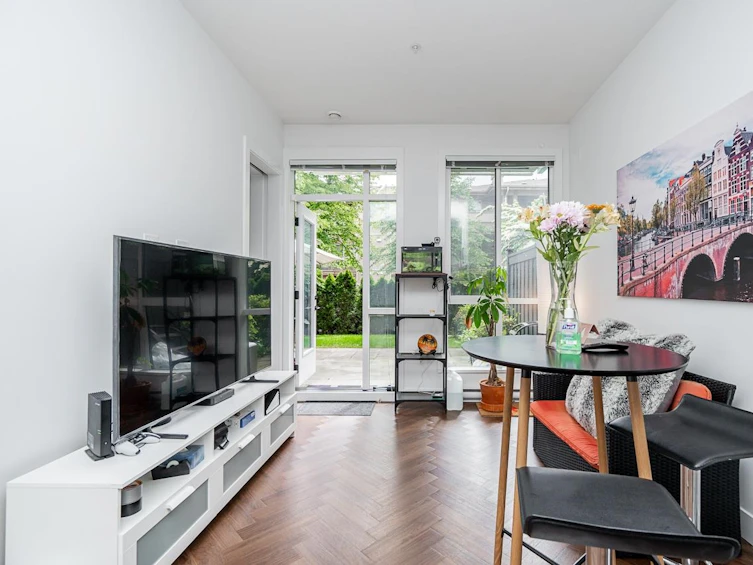 124-14968 101a, Surrey, BC, V3R 0E8 - 9
