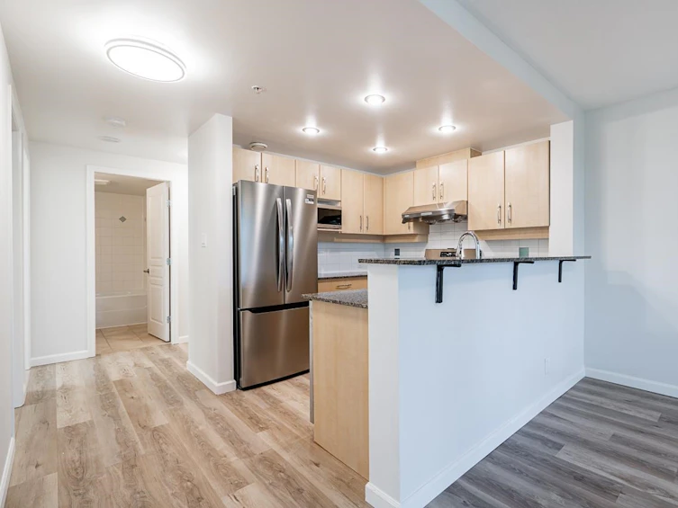 005-9298 University Crescent, Burnaby, BC, V5A 4X8 - 20