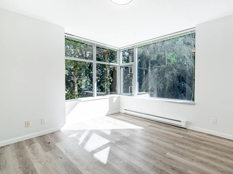 005-9298 University Crescent, Burnaby, BC, V5A 4X8 - 21