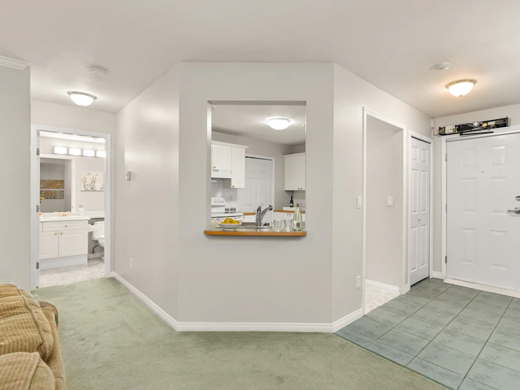 219-12088 66, Surrey, BC, V3W 1Z9 - 14