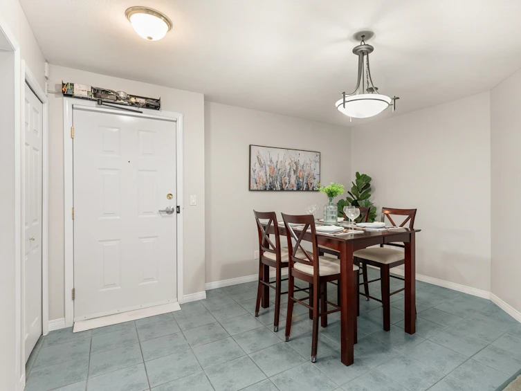 219-12088 66, Surrey, BC, V3W 1Z9 - 18