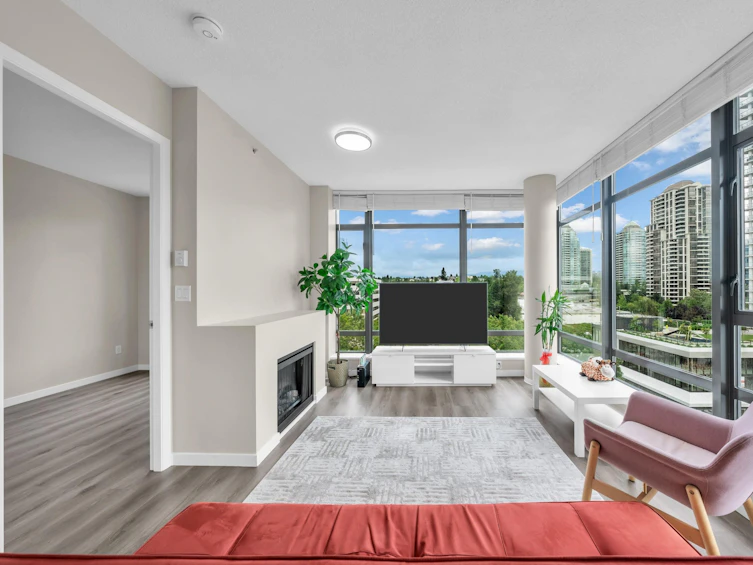 903-4250 Dawson Street, Burnaby, BC, V5C 4B1 - 4