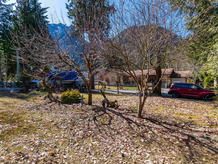 19575 Silverhope Road, Hope, BC, V0X 1L2 - 40