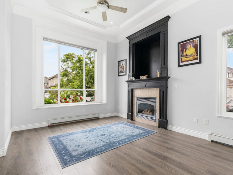 12575 70 Avenue, Surrey, BC, V3W 1N9 - 3