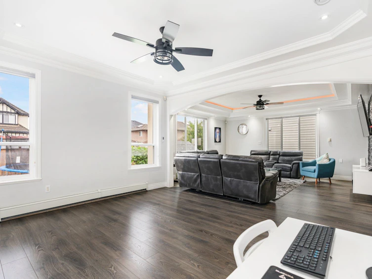 12575 70 Avenue, Surrey, BC, V3W 1N9 - 9