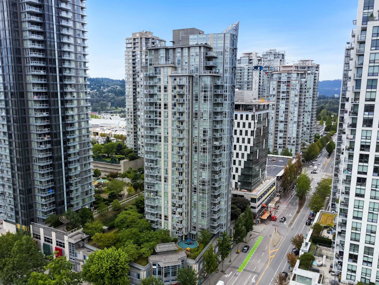2602-3008 Glen Drive, Coquitlam, BC, V3B 0J5 - 35