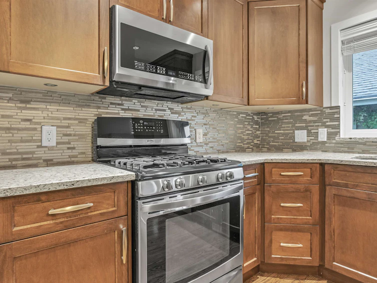 3073 Cassiar Avenue, Abbotsford, BC, V2S 7G9 - 10