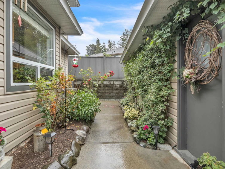 3073 Cassiar Avenue, Abbotsford, BC, V2S 7G9 - 15