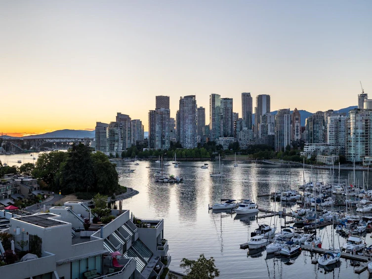 721-666 Leg In Boot Square, Vancouver, BC, V5Z 4B3