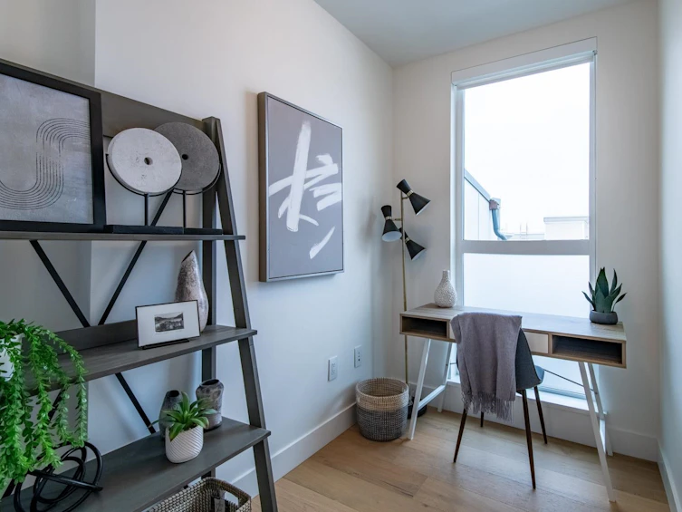 PH403-2485 Larch Street, Vancouver, BC, V6K 0A3 - 9
